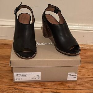 Madewell | The Cary Sandal in Black - Size 8